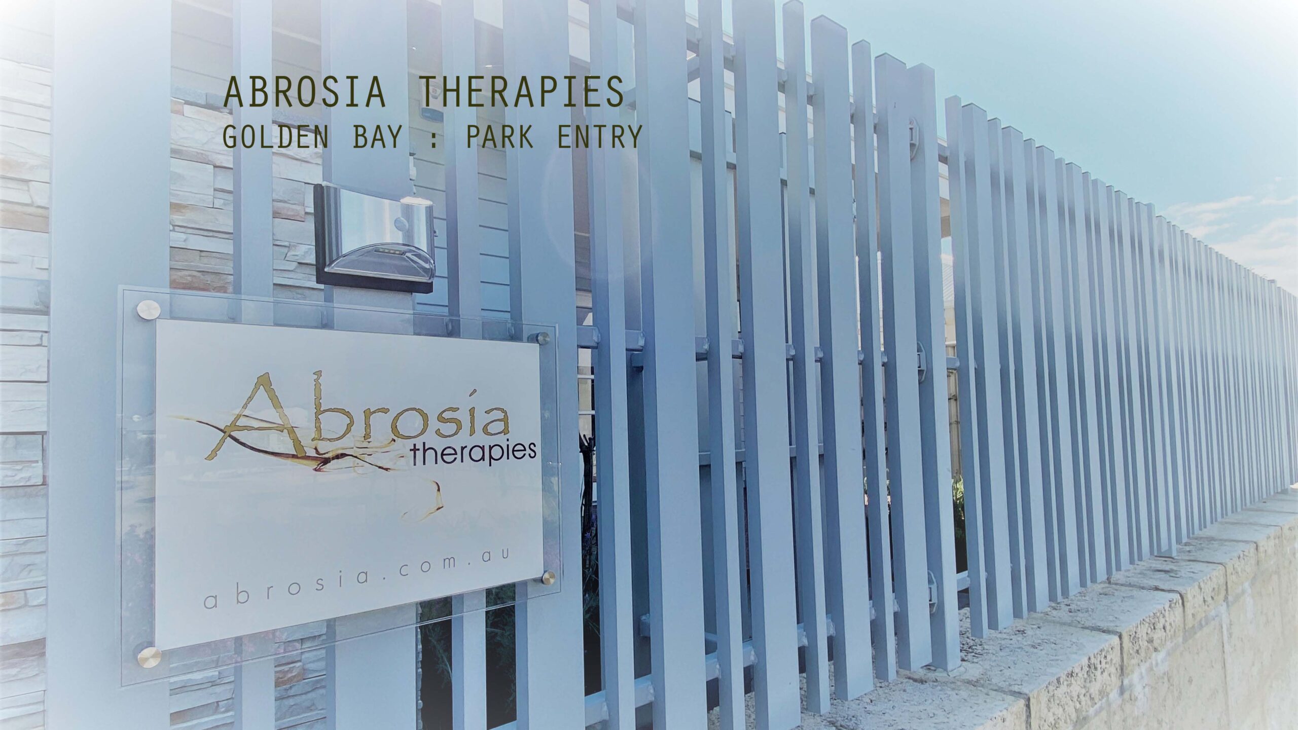 GOLDEN BAY FRONT PARK ENTRY