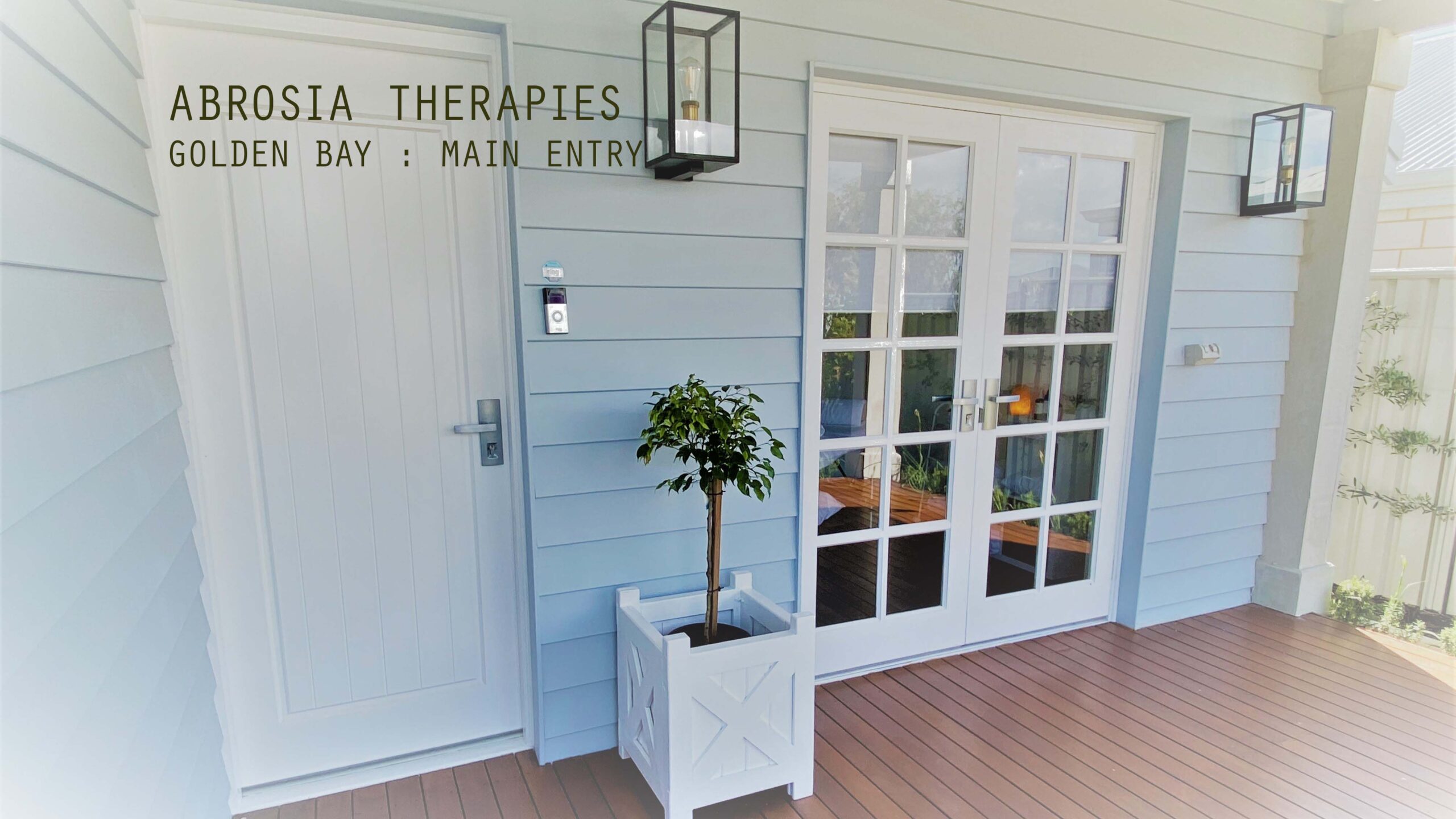 GOLDEN BAY MAIN ENTRY